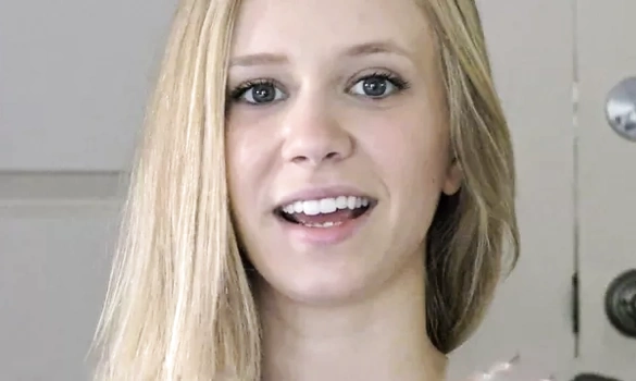 Милашка сама пришла на порно кастинг к Вудману