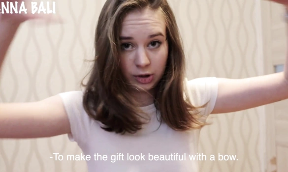 Распаковали секс игрушку вместе!