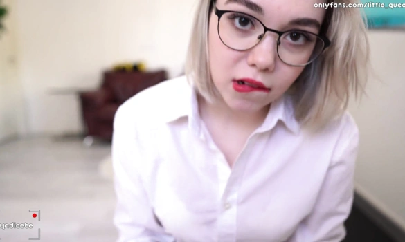 Трахнул молодую училку у себя дома